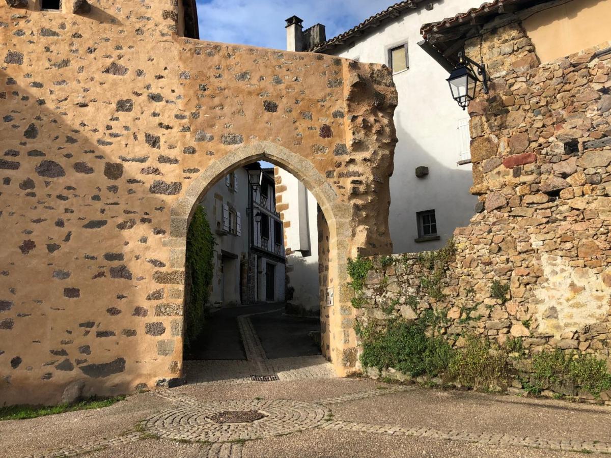 La Maison Du Passeur Availles-Limouzine Bagian luar foto